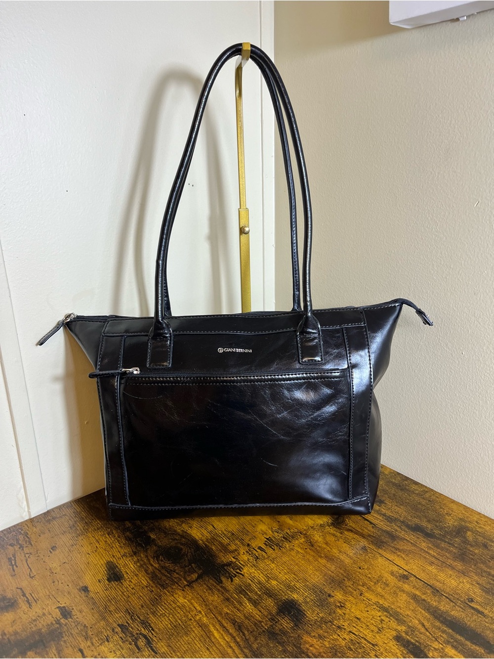 Giani Bernini Black Leather Tote with Front Zip Pocket